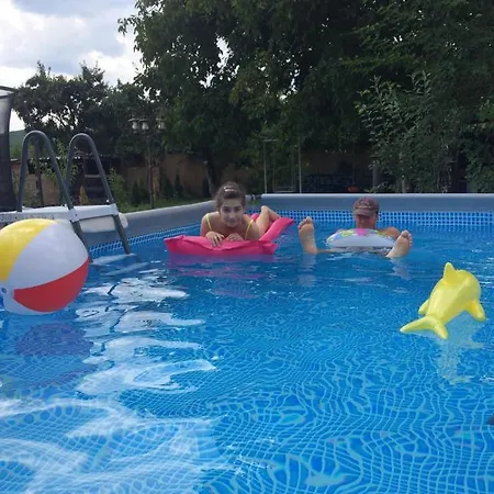 Ograda Cu Povesti Holiday home Verdea