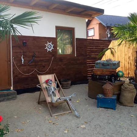 Holiday home Ograda Cu Povesti Verdea